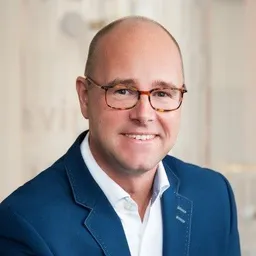 Dimitri van den Oever